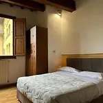 Ponte Vecchio Tower