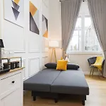 Elegante Appartamento Con Giardino Privato, Jacuzzi Nel Cuore Di Firenze