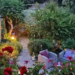 Monica Appartamento Con Giardino Al Ponte Vecchio