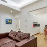 Giardino Della Fortezza Modern Apt X6 With Patio