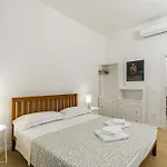 Giardino Della Fortezza Modern Apt X6 With Patio
