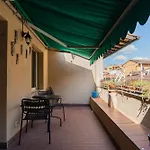 Friendly & Small 1-Br Apt With Beautiful Terrace