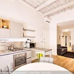 San Zanobi Apartments By Mamo Florence