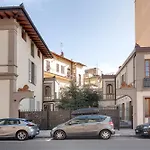 Bonnie - Clyde - Marvin Apartments By Mamo Florence