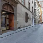 Charming Loft Near The Duomo Cathedral