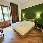 Oriuolo Elegant Apartment