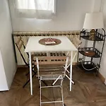 Cozy Studio Medici