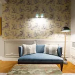 Palazzo Pazzi Vitali Luxury Apartments In Florence
