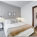 In The Heart Of Florence-Checkprofile