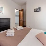 Pavone - Sweet Dreams In Florence