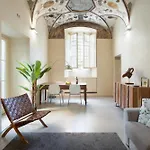 Keys Of Italy - Benci 20 Fresco - Frescoes One Bedroom Santa Croce