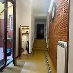 Venus Two-Floored Stylish Apartment In The City Center