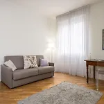 Unyca - Ponte Vecchio Retreat