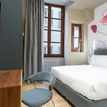 Hotel Adamas