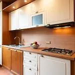 Via Panzani 16, 3Th Floor - Antonella - Elegant & Spacious, 3-Bedroom In Historic Center