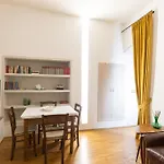 Ponte Vecchio Luxury Retreat