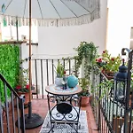 House Of Happy Hours With Terrace