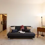 Locanda Dei Poeti Rooms & Apartments