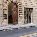 Florence Apartment In Central Florence