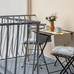 Via Pollaiolo, 55 - Florence Charming Apartments - Comfort E Stile A 350Mt Dal Tram! First Floor With Elevator And Car Places On Street