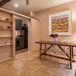 Santa Croce Retreat By Mmega