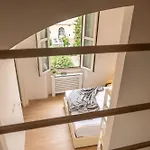 Golden House San Lorenzo