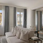 Lungarno Luxury Apartments - By Lungarno Collection