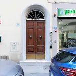 Oltrarno Elegant Apartment