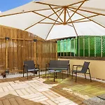 Pier Capponi 17 Rooms & Suites