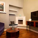 Fossi Street Central Apartment
