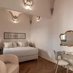 La Casa Di Liszt - Luxury Suites