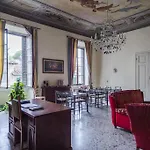 San Frediano Mansion