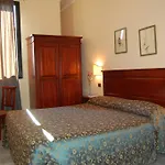 Hotel Astor