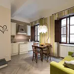 Roommo Accademia