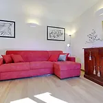 Via Dei Pepi Apartment