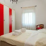 Santo Spirito 2 Bedrooms