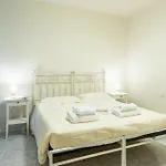 Ognissanti 3 Bedrooms