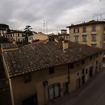 Diladdarno Holiday Home