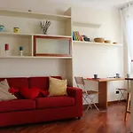 Art Apartment Delle Ruote