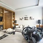 7 Borgo San Jacopo