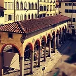 Pergola Fiorentina - Con Terrazzo - Centro Storico