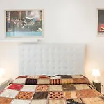 5 Borgo San Jacopo