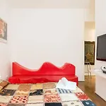 5 Borgo San Jacopo