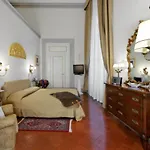 Palazzo Magnani Feroni, All Suite - Residenza D\'Epoca