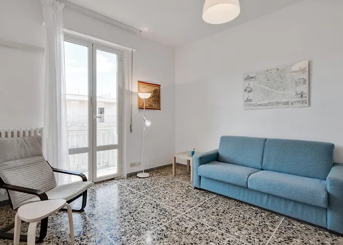 Lulli Cozy Apartment With Balcony