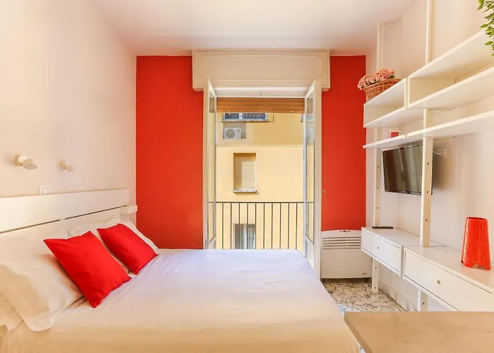 The Red Loft In Ponte Vecchio