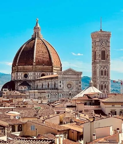 A due passi dal Duomo sinistra