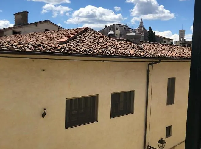 Solo Traveller Bedroom In Homestays City Center Florence