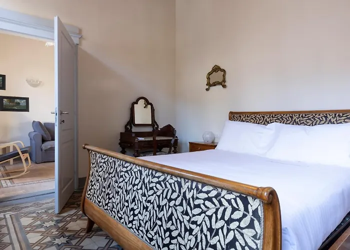 Fossi Elegant Apartment