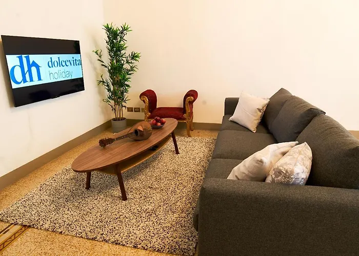 Alfani Apt - Dolcevita Holiday